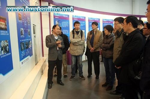 3044am永利集团官网自动化公司考察团了解东莞工研院为公司培育和发展新能源装备、物联网技术等方面情况.jpg